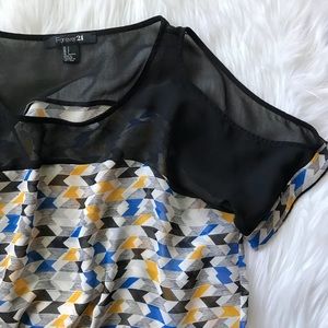 🚨FINAL SALE‼️ Patterned Cold Shoulder Blouse